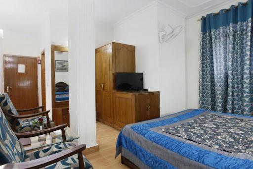 Hotel Blossom Shimla Zewnętrze zdjęcie